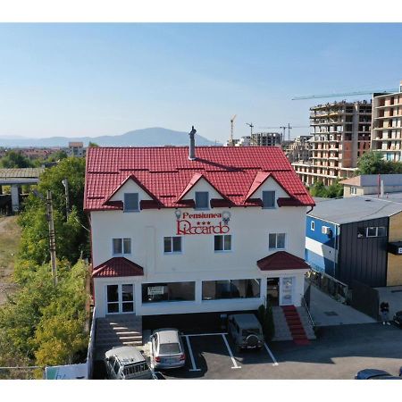 Pensiunea Riccardo Braşov Exterior foto