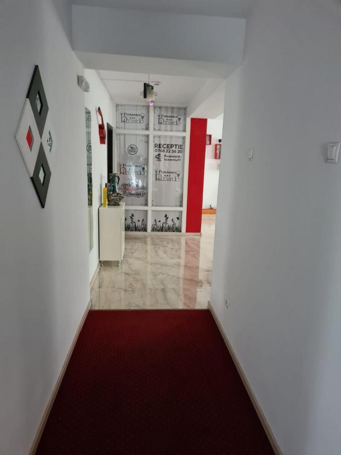 Pensiunea Riccardo Braşov Exterior foto